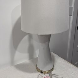 White Stand Lamp With Usb Charger