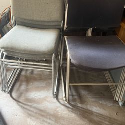 6 Chairs 