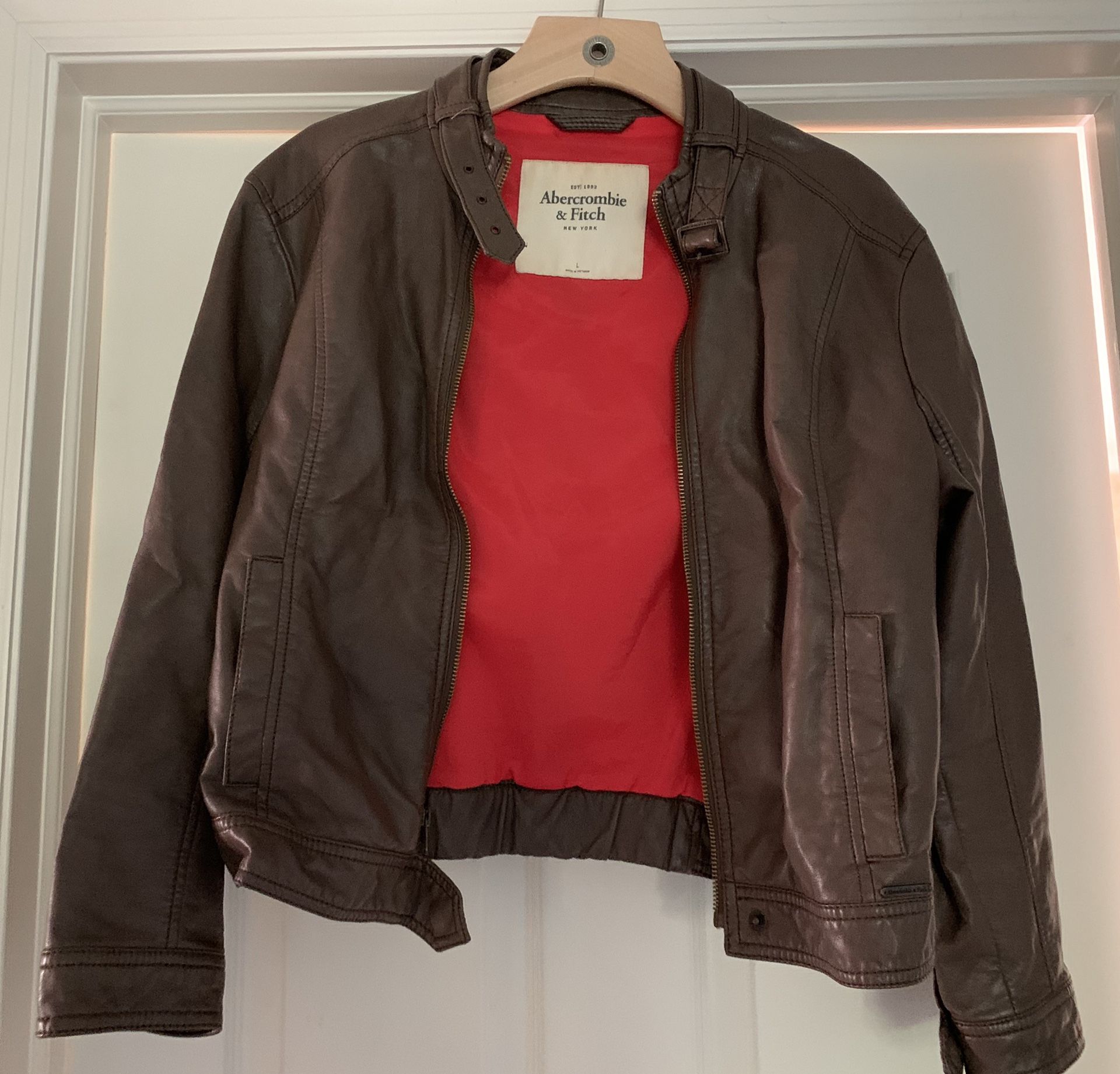 New Ladies Abercrombie Bomber jacket Size M/L
