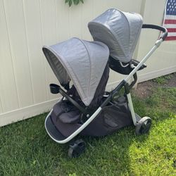 DOUBLE STROLLER