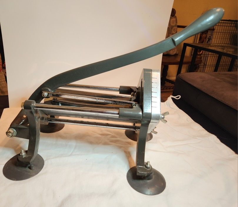 VINTAGE Commercial Restaurant Grade French Fry Cutter Potato
