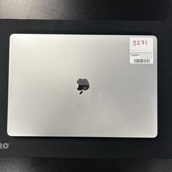 MacBook Pro 15” Laptop - i7 16GB RAM 512GB SSD