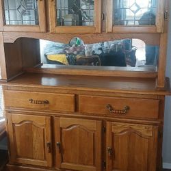 Two Pice China Cabnet