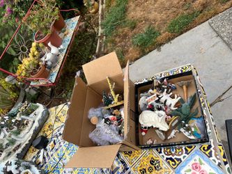Christmas Village Figurines Collection Lot
