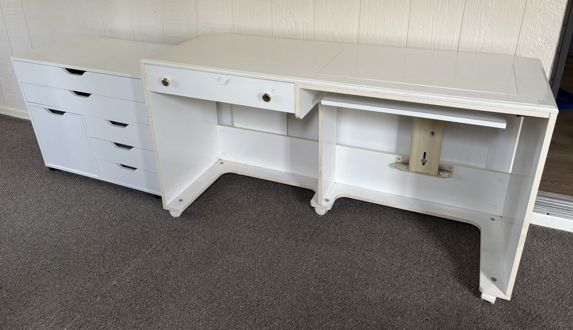 Sewing Table With Machine Inset
