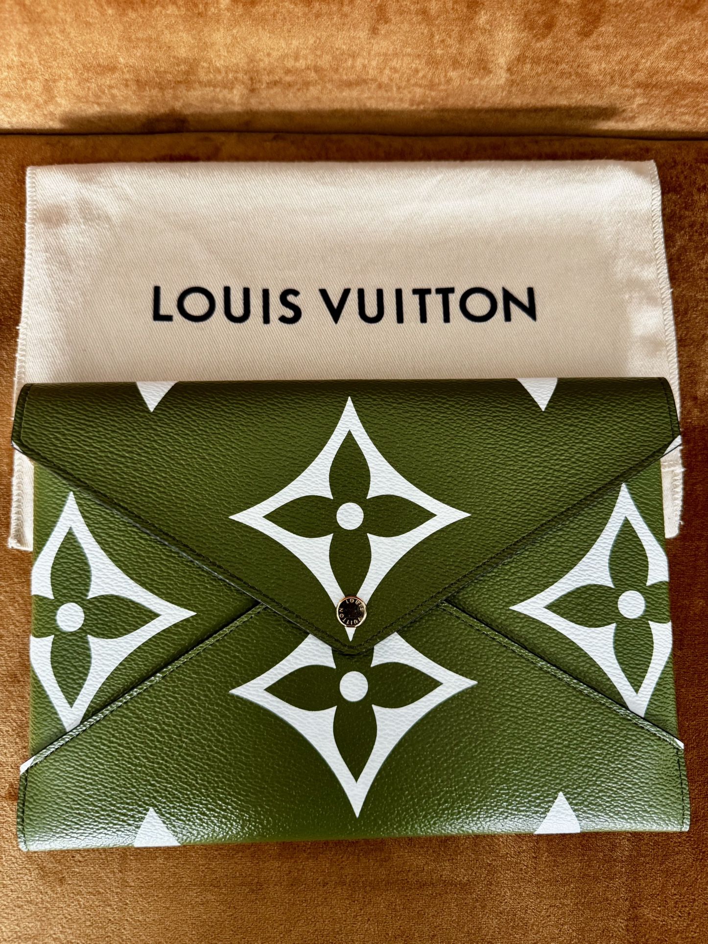 Louis Vuitton Kirigami Pochette