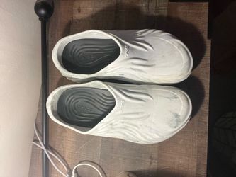 Crocs echo waves