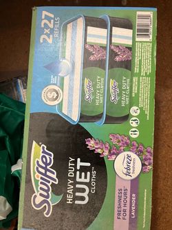 Swiffer with wet pads
