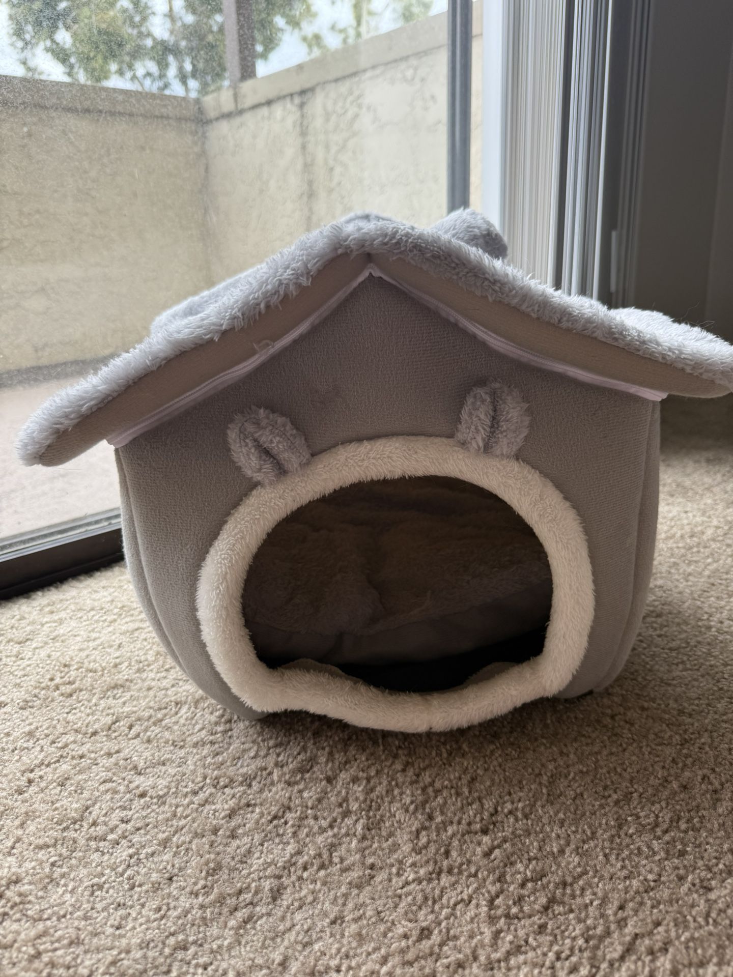 Gray Cat House Bed