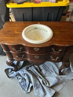 Vintage sink dresser