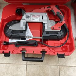 Milwaukee Bandsaw
