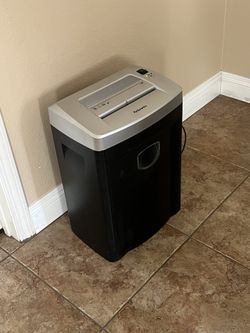 Fellowes Heavy Duty Crosscut Paper Shredder