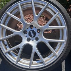 19” Wheels And Tires