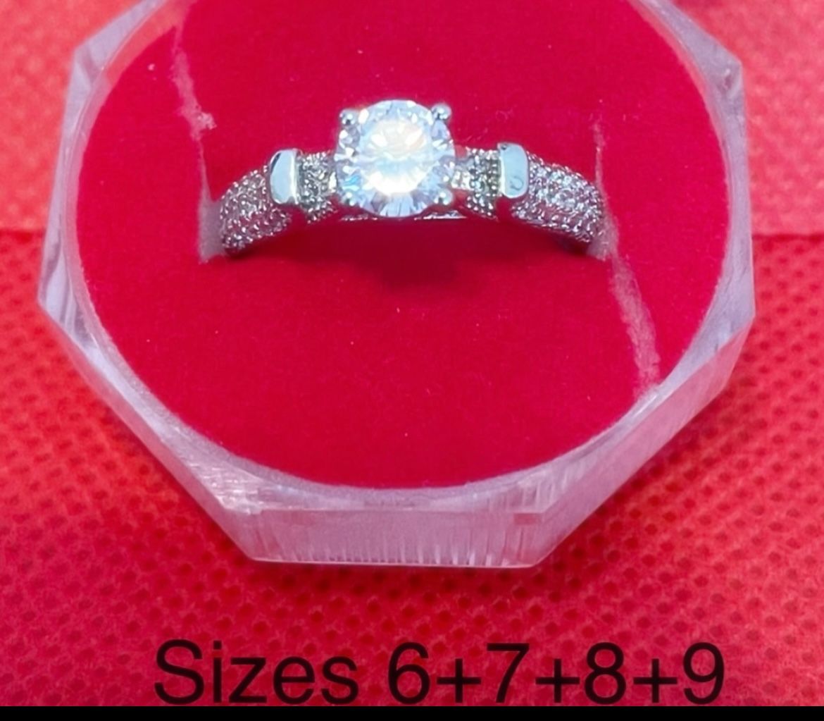 Engagement Ring With Box