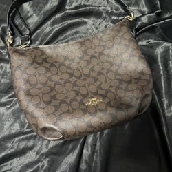 Coach - Large Signature Skylar HOBO