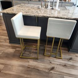 NEW Counter Stools
