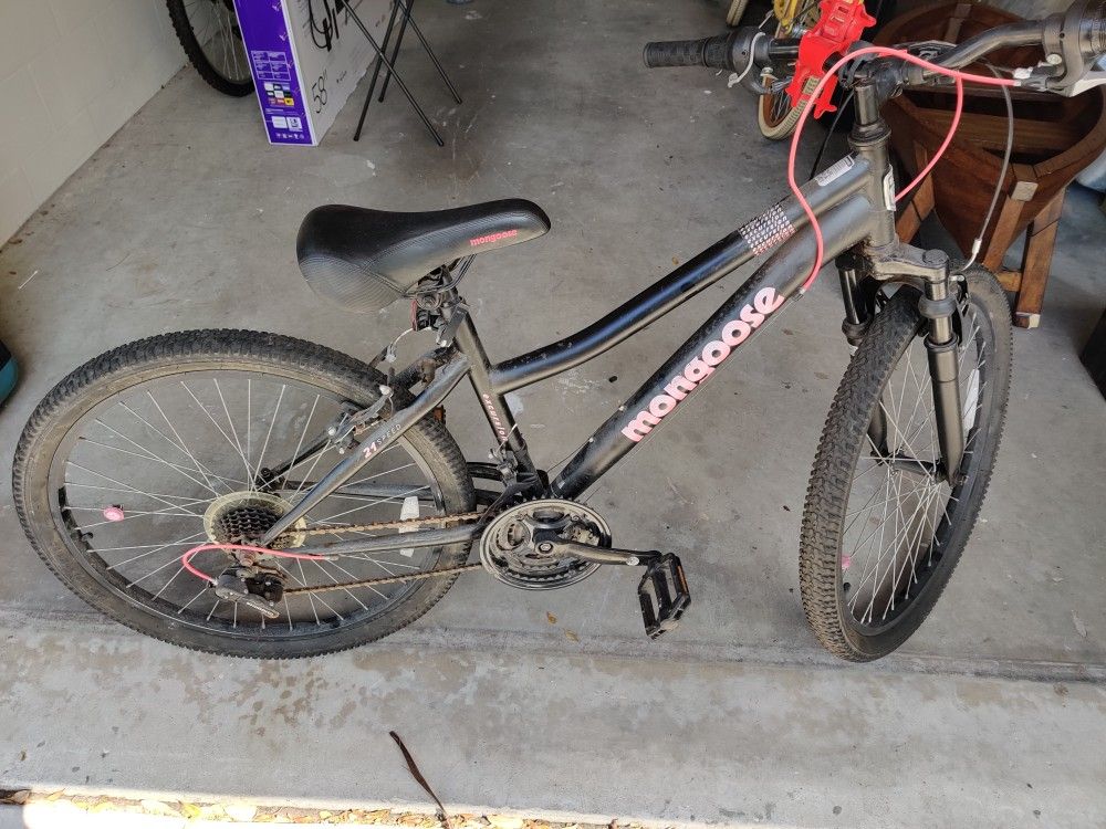 Mongoose Excursion Mountain Bike - 24 Inch Wheel