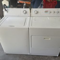 Whirlpool White Super Capacity Washer/Electric Dryer Match Set 