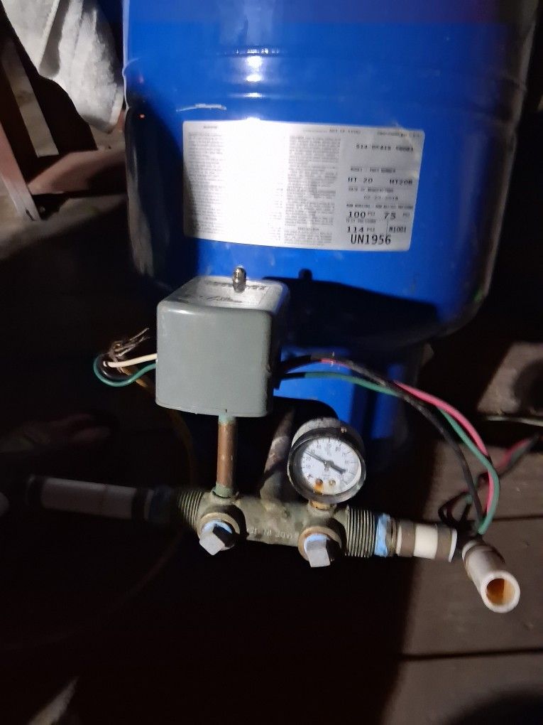 Pressure Tank  20gallon