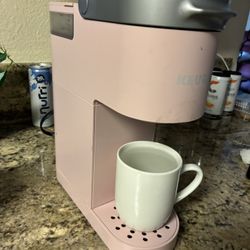 Keurig K-Mini Plus Single Serve K-Cup Pod Coffee Maker,