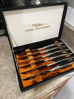 Vintage Knife Set