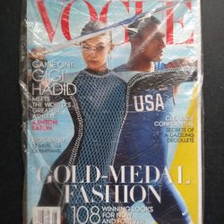 Gigi Hadid Vogue Magazine 2016