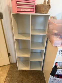Bookshelf , Desk , and mirror
