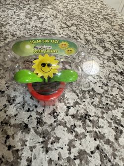 Solar Dancing Flowers