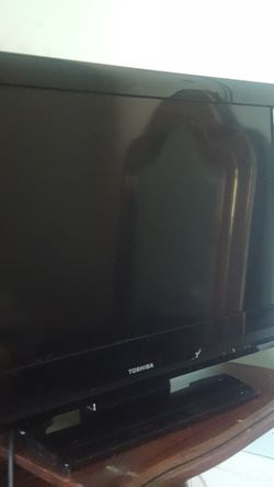 T.v Toshiba 32inch 720p