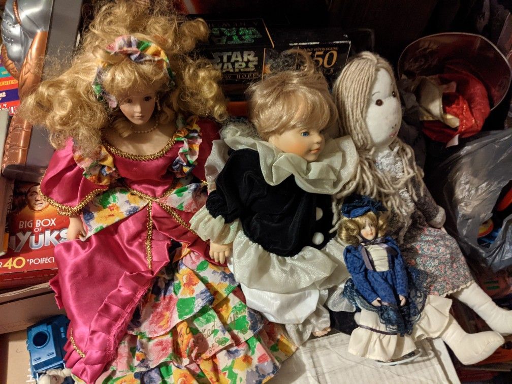 Dolls! 