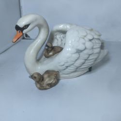 Vintage Goebel Swan & Chick