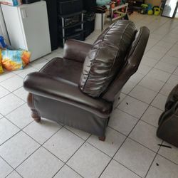 Reclining Sofa