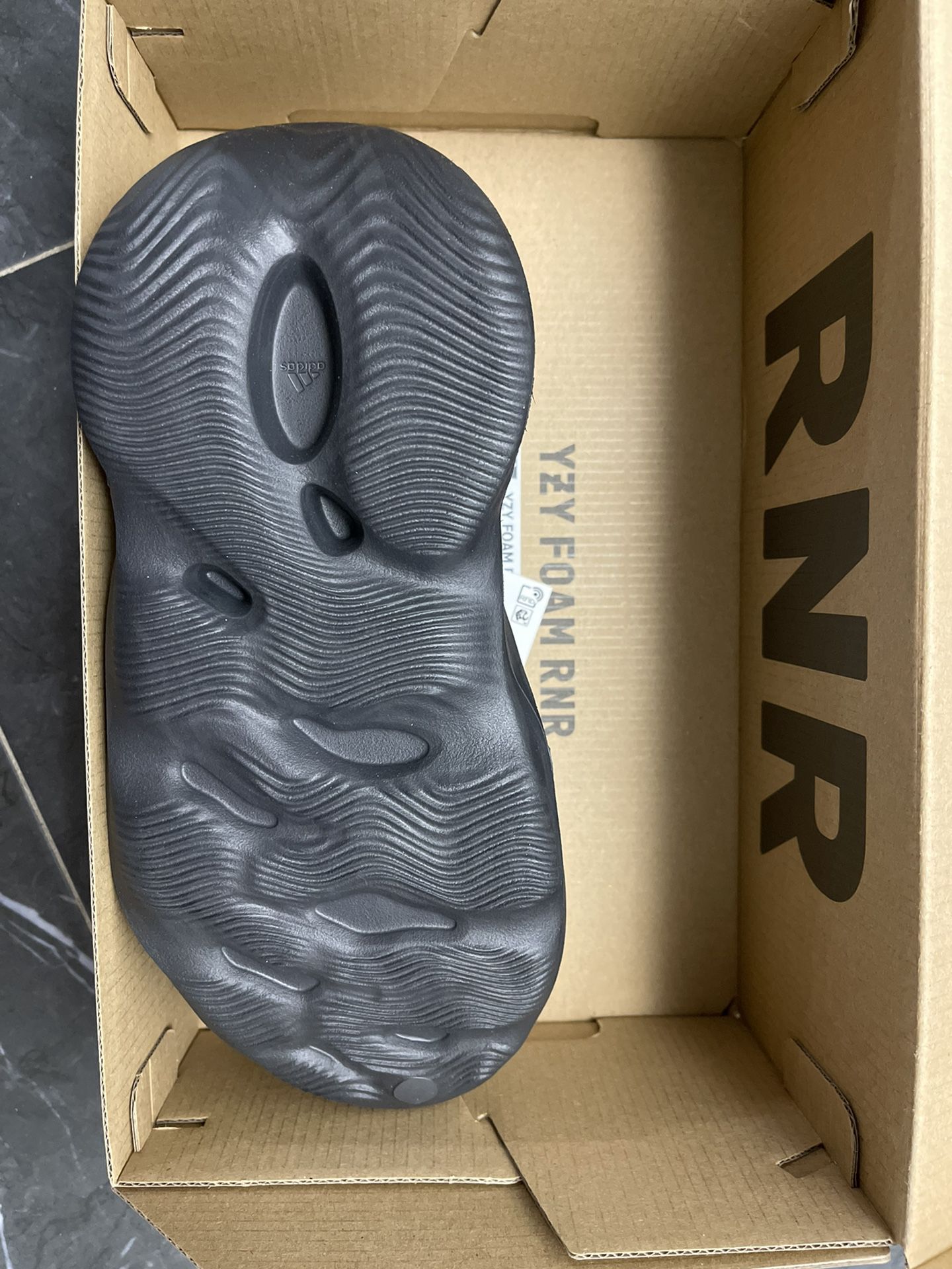 Yeezy Foam Runner “Sand Grey” US 9 for Sale in Canoga Park, CA - OfferUp