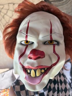 Pennywise mask