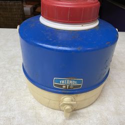 Vintage Thermos 1-Gallon Picnic Jug w/ Spout – Original Box & Insert