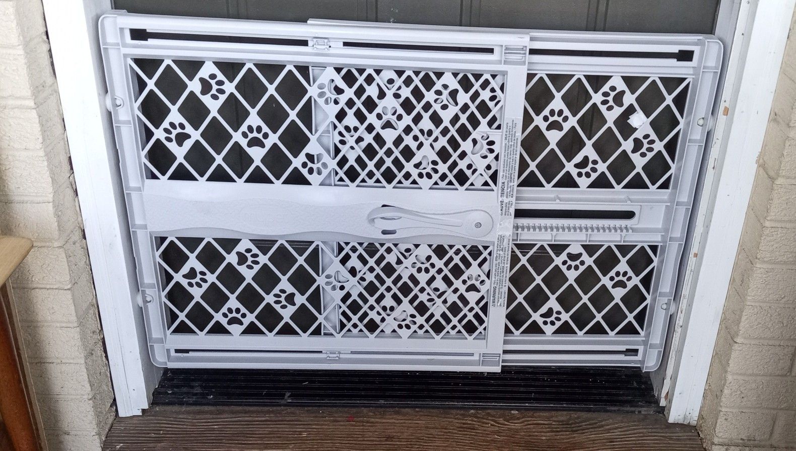 North States MyPet Paws Portable Pet Gate.