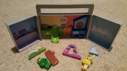 Yo Gabba Gabba singing radio with characters