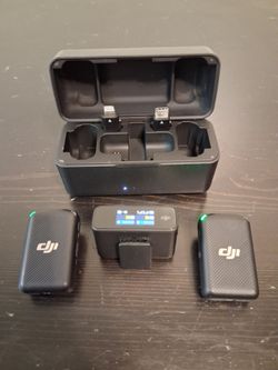 DJI Wireless Microphone System with Charging Case