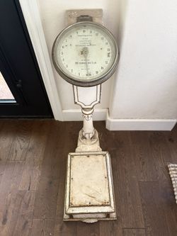 Vintage Scale