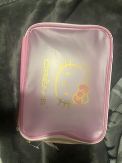 Hello Kitty  Crème Beauty Travel Case 