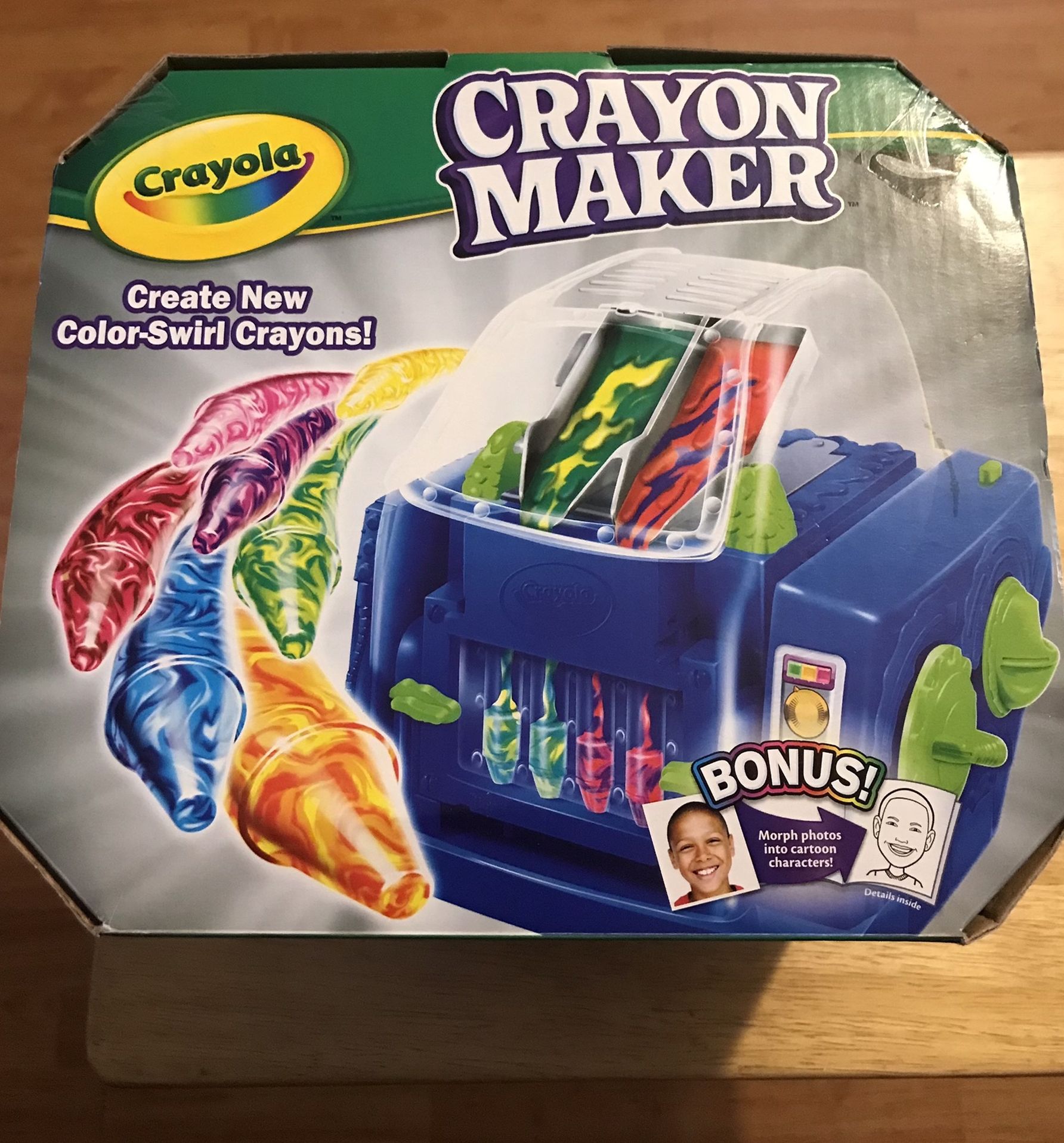 Crayola Crayon Maker with All Pieces - NEVER UNBOXED- ORIGINAL PACKAGING