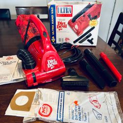 Dirt Devil ULTRA 4-Amp Hand Vac Hose /Carpet with 4 attachments and 3 Vacum Bags