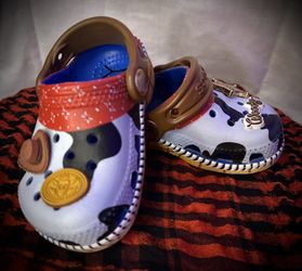 Woody Crocs