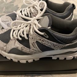 Vans Shoes. Off The Wall Ultra Cush