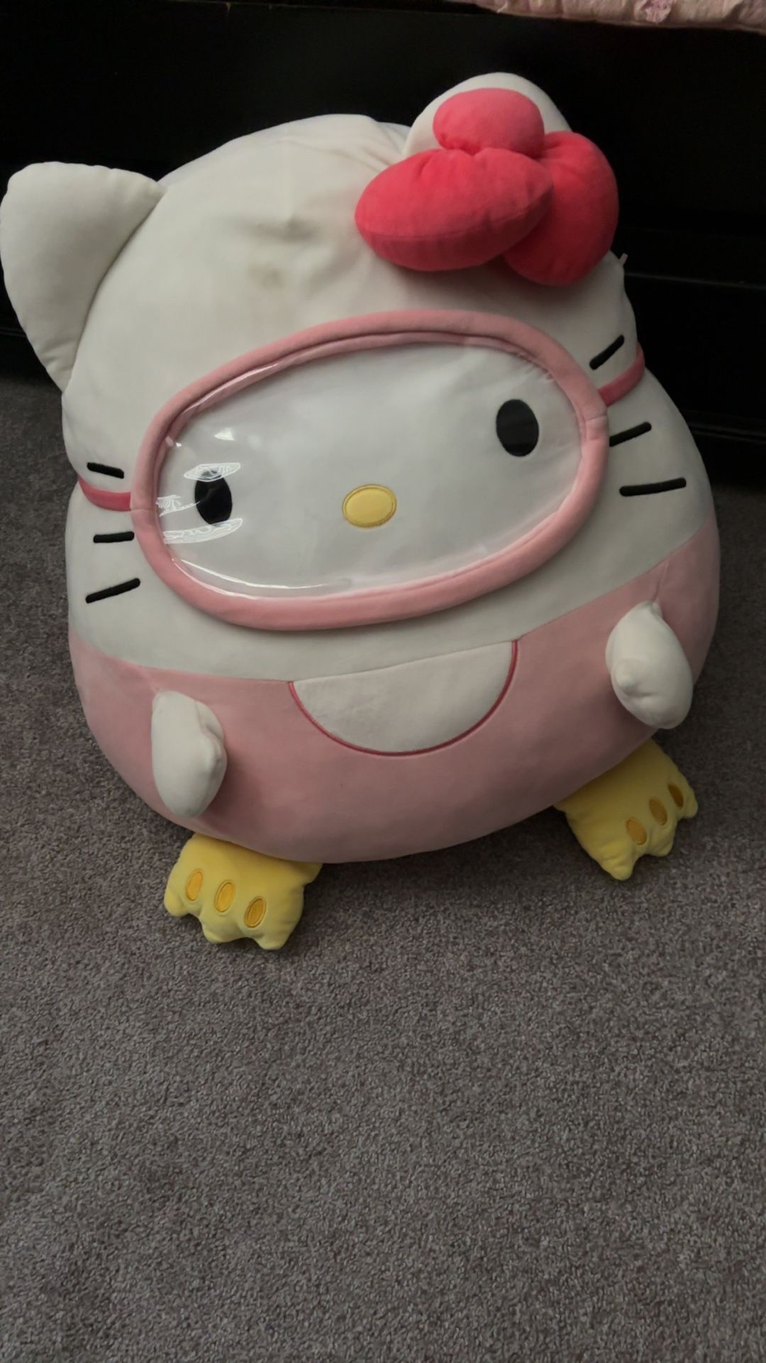 Hello Kitty Pillow