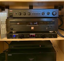 Marantz SA8001 ‘Class A’ HiFi SACD / CD Player w/ Remote Excellent & Serviced