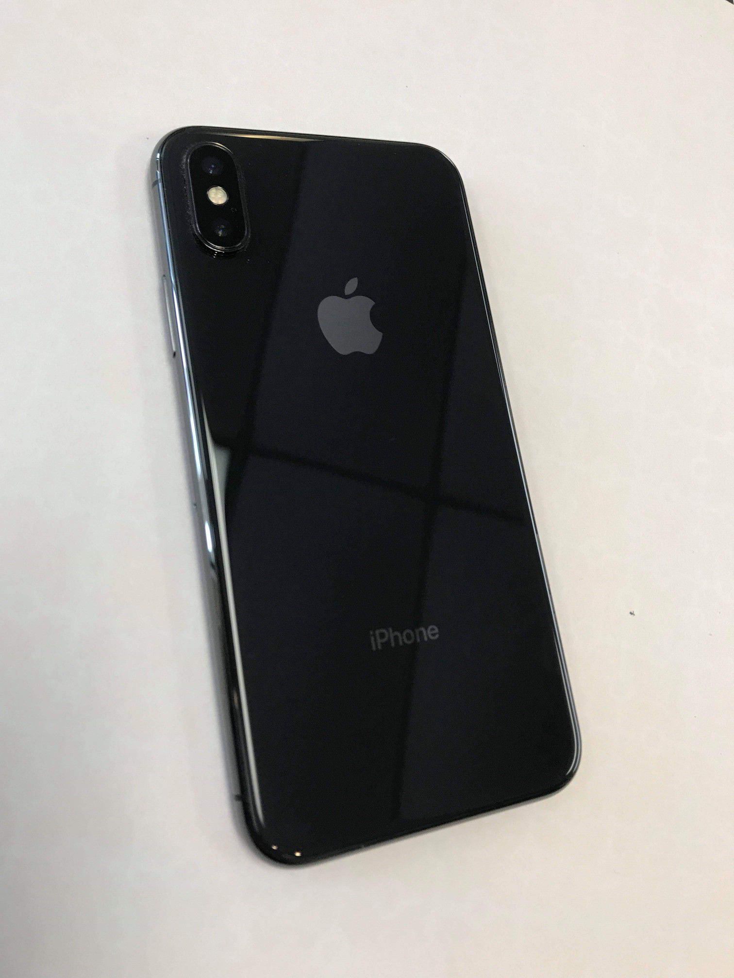 iPhone X 64GB AT&T, Cricket and Straight talk AT&T