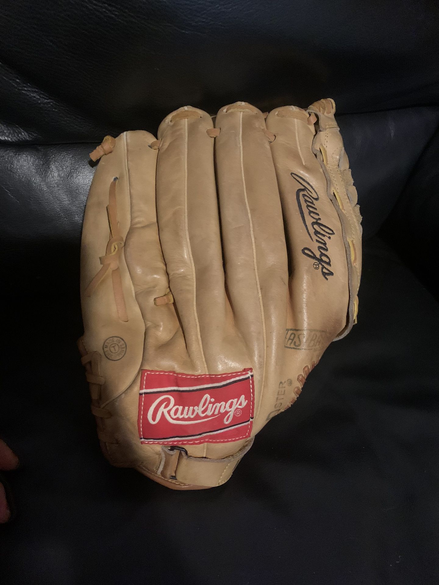 Leather Baseball Glove 