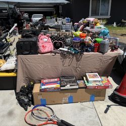 Yard Sale (POMONA)