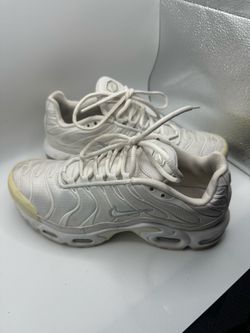 Nike size 6 1/2